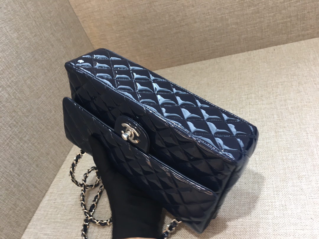 Medium Classic Flap Patent Leather Bag AO1112 Dark Blue/Silver